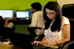 Here's How To Stay Fit When You Have A Desk Job Here's How To Stay Fit When You Have A Desk Job