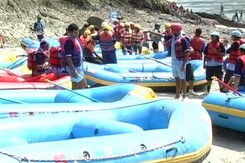 फिर लगेंगे गंगा किनारे राफ्टिंग कैंप फिर लगेंगे गंगा किनारे राफ्टिंग कैंप