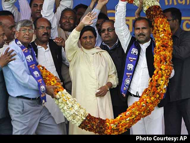 Video : PM's Notes Ban Caused A Dent, Lakhs Lost Their Jobs, Says Mayawati