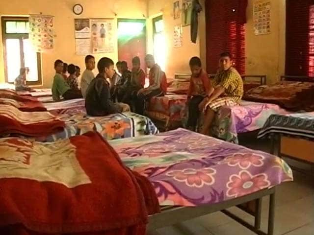 Videos : जम्मू-कश्मीर : बोर्डिंग स्कूल में बदलेंगे अनाथालय