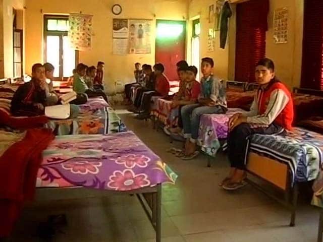 Video : Jammu And Kashmir To Shut State-Run Orphanages, Set Up Boarding Schools