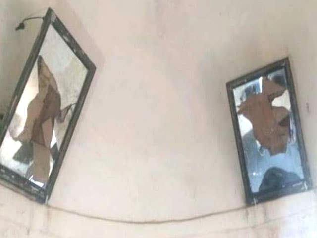 Video : Mirrors In Historic Rajasthan Fort Broken By Sanjay Bhansali's Attackers