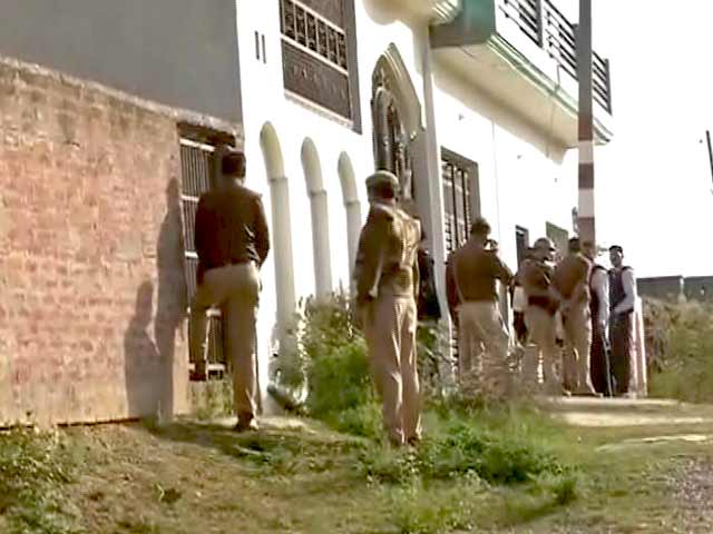 बड़ी खबर : लखनऊ में संदिग्ध आतंकी से मुठभेड़