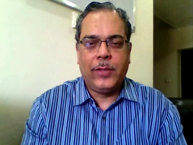 Prefer Pharma Over IT: Anand Tandon