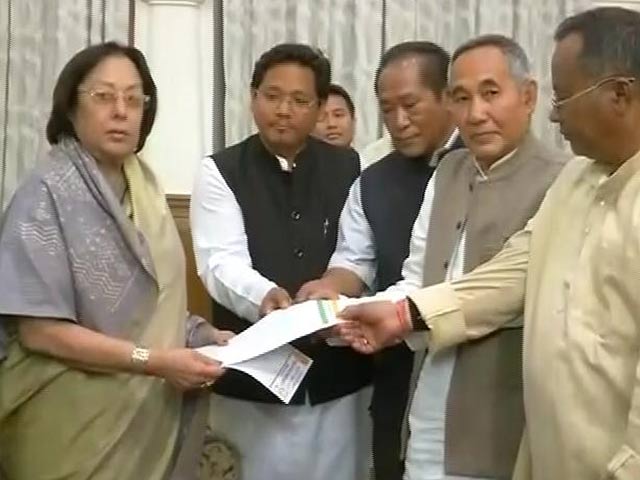 मणिपुर: कांग्रेस और बीजेपी दोनों ने ही सरकार बनाने का किया दावा
