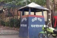 दिल्ली : महिला ने 5 लोगों पर लगाया गैंगरेप का आरोप दिल्ली : महिला ने 5 लोगों पर लगाया गैंगरेप का आरोप