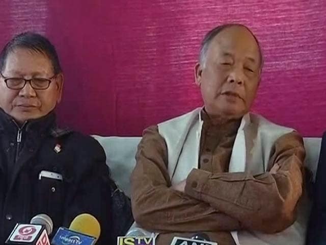 Videos : नेशनल रिपोर्टर : मणिपुर में बीजेपी और कांग्रेस दोनों ने किया सरकार बनाने का दावा