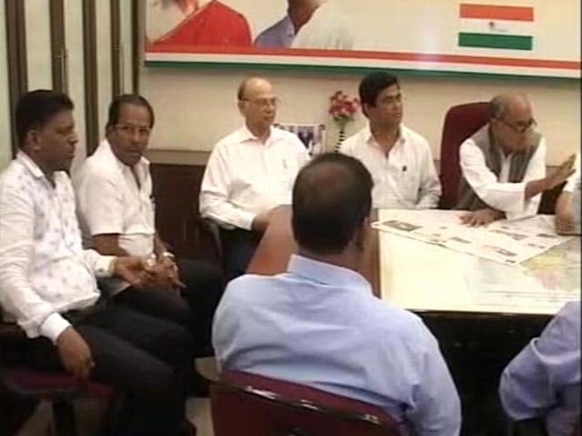 Video : Heated Scenes At Goa Meet As Digvijaya Singh Is Accused Of 'Mismanagement'