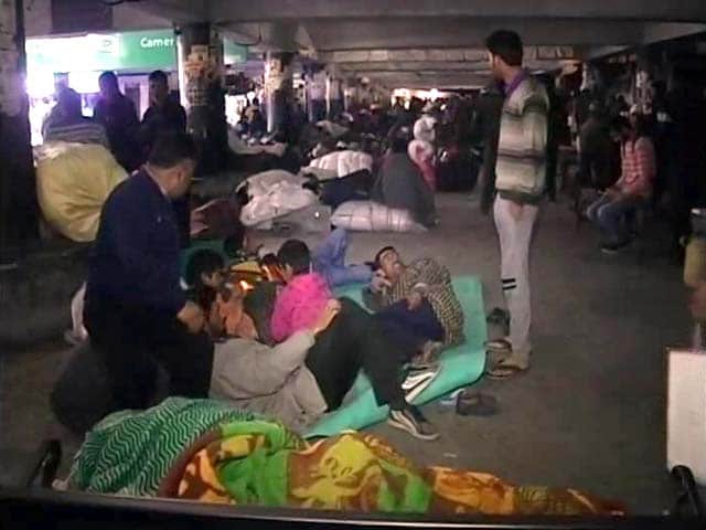Video : Help Arrives For Passengers Stranded In Jammu, But At A Price