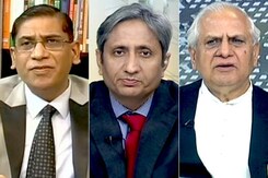 प्राइम टाइम : क्या मणिपुर, गोवा में कांग्रेस के साथ नाइंसाफी हुई? प्राइम टाइम : क्या मणिपुर, गोवा में कांग्रेस के साथ नाइंसाफी हुई?