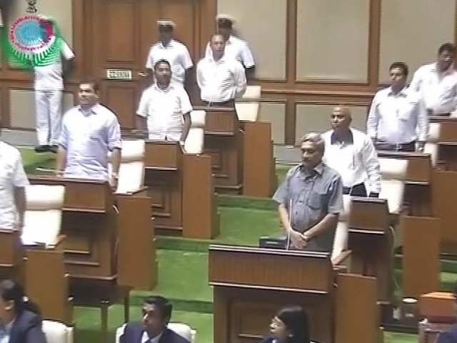 Chief Minister Manohar Parrikar Wins Goa Trust Vote