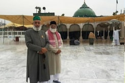 हजरत निजामुद्दीन दरगाह के दो सूफी मौलवी पाकिस्तान में लापता हजरत निजामुद्दीन दरगाह के दो सूफी मौलवी पाकिस्तान में लापता