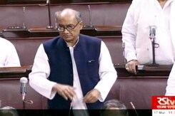 गोवा के मसले पर राज्यसभा में कांग्रेस सांसदों का हंगामा गोवा के मसले पर राज्यसभा में कांग्रेस सांसदों का हंगामा