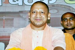 यूपी के सरकारी दफ्तरों में गुटखा और पान खाने पर प्रतिबंध यूपी के सरकारी दफ्तरों में गुटखा और पान खाने पर प्रतिबंध