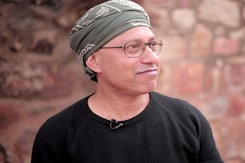 How One Man Is Helping Salt Farmers in Rann of Kutch Get Online How One Man Is Helping Salt Farmers in Rann of Kutch Get Online