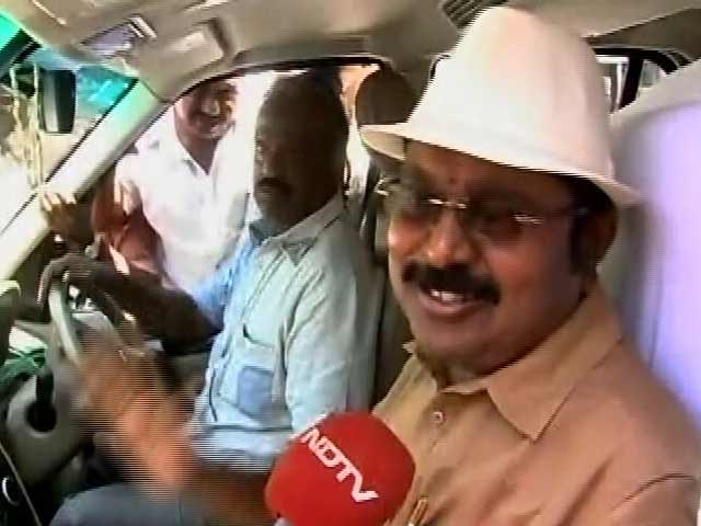 TTV Dinakaran Wears New Poll Symbol, Says Hat Will Remind Voters Of MGR
