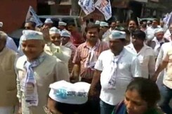 MCD Polls: To Counter AAP Offer, What Congress, BJP Think Will Woo Voters MCD Polls: To Counter AAP Offer, What Congress, BJP Think Will Woo Voters
