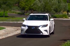 Lexus ES 300h First Look Lexus ES 300h First Look