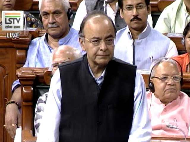 BMW, <i>Chappal</i> Can't Have Same GST Rate, Says Arun Jaitley