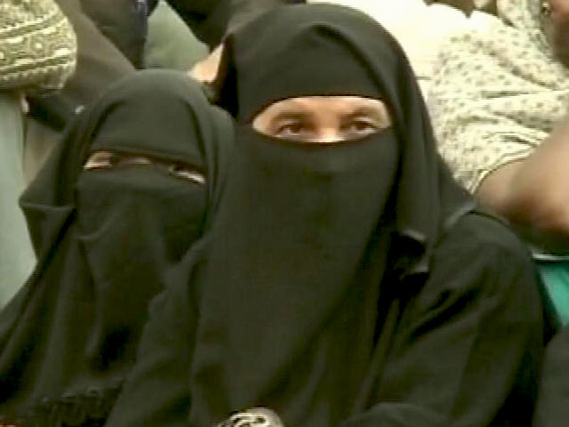 सुप्रीम कोर्ट की संवैधानिक पीठ 11 मई से करेगी ट्रिपल तलाक मामले पर सुनवाई