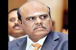 सुप्रीम कोर्ट ने जस्टिस कर्णन से पूछे दो सवाल सुप्रीम कोर्ट ने जस्टिस कर्णन से पूछे दो सवाल
