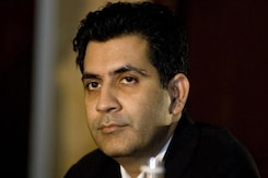 दिल्ली: यूनिटेक के एमडी संजय चंद्रा और उनका भाई गिरफ्तार दिल्ली: यूनिटेक के एमडी संजय चंद्रा और उनका भाई गिरफ्तार