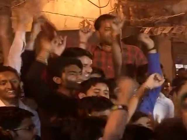 MCD चुनाव : केजरीवाल की सभा में लगे मोदी-मोदी के नारे