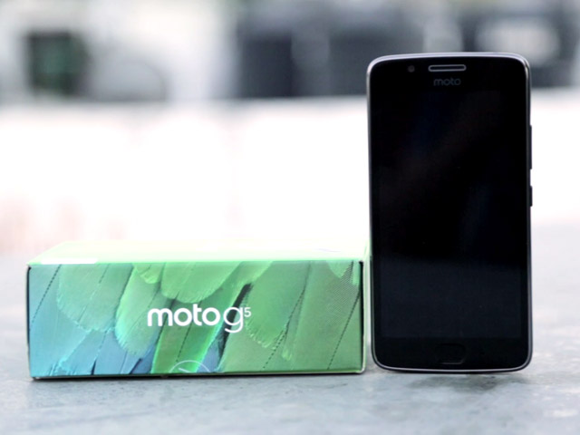 मोटो जी5 का फर्स्ट लुक