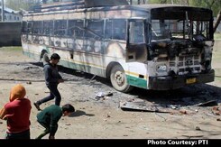 Kashmir By-Elections 2017: Srinagar Election, Which Saw Just 7% Turnout, Could Be Cancelled Kashmir By-Elections 2017: Srinagar Election, Which Saw Just 7% Turnout, Could Be Cancelled