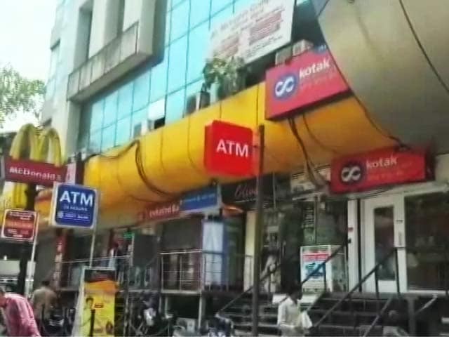 Video : मुंबई में फिर से नकदी की किल्लत, कई ATM खाली