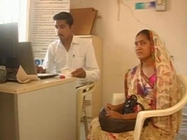 Video : These 53 Aadhaar-Enabled Villages In Gujarat Show The Way To Digital India