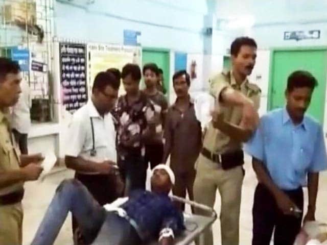 Video : Bengal Selfie Horror: Student Falls Off Train, Search Party Run Over