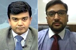 Buy DLF For Target Of Rs 200, Says Aditya Agarwal Buy DLF For Target Of Rs 200, Says Aditya Agarwal