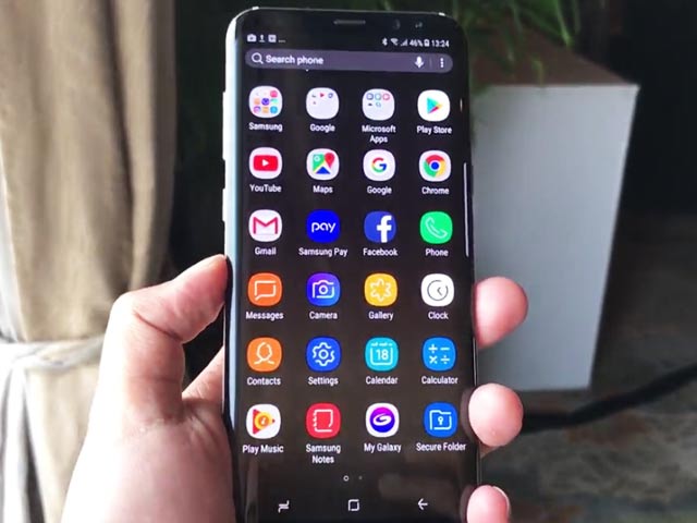 Samsung Galaxy S8, Galaxy S8+ Unboxing and First Look