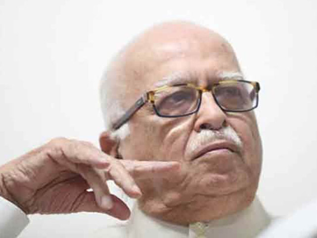 इंडिया 8 बजे : बाबरी मस्जिद केस में आडवाणी पर चलेगा केस