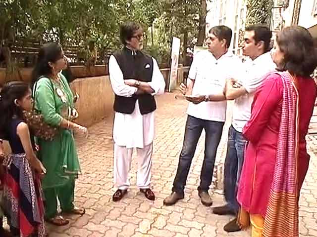 Video : 'स्वच्छ इंडिया कैंपेन' के चौथे सीजन को अमिताभ बच्चन ने किया लॉन्च