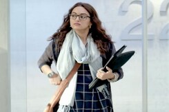 फिल्म रिव्यू : अच्छे विषय पर कमजोर स्क्रीनप्ले वाली फिल्म है नूर फिल्म रिव्यू : अच्छे विषय पर कमजोर स्क्रीनप्ले वाली फिल्म है नूर
