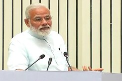 PM Modi Tells Babus: Time To Change Mindsets PM Modi Tells Babus: Time To Change Mindsets