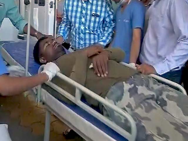 Videos : इंडिया 8 बजे : छत्तीसगढ़ के सुकमा में भीषण नक्सली हमला, 26 CRPF जवान शहीद