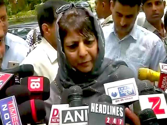 प्राइम टाइम इंट्रो : क्या दिल्ली के दिमाग में कश्मीर है?