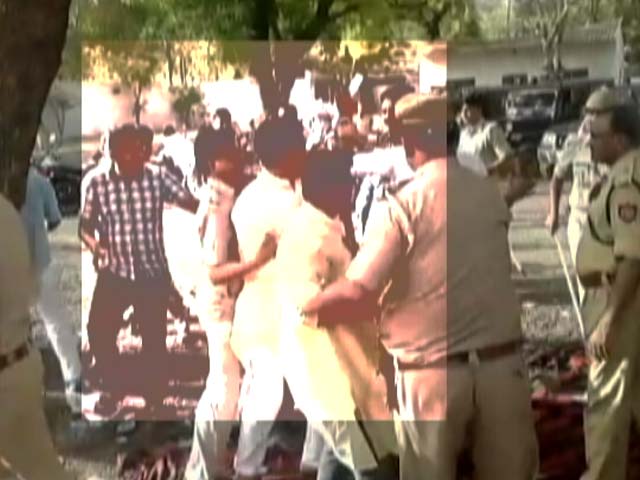 Within Hours, Mob Violence At 2 Police Stations, One In Agra