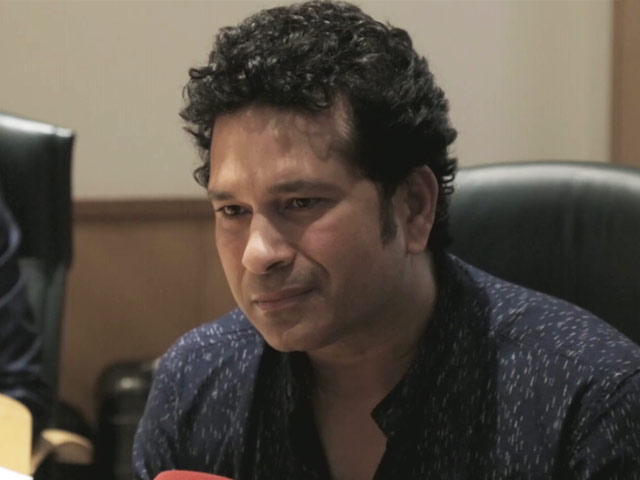 Sachin Tendulkar on His Favourite Gadgets, Upcoming Game, and More