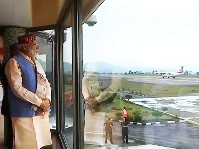 Video : शिमला में पीएम मोदी ने सस्ती उड़ान का उद्घाटन किया
