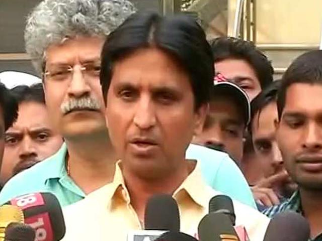 बड़ी खबर : बिना नाम लिए केजरीवाल पर कुमार विश्वास का हमला