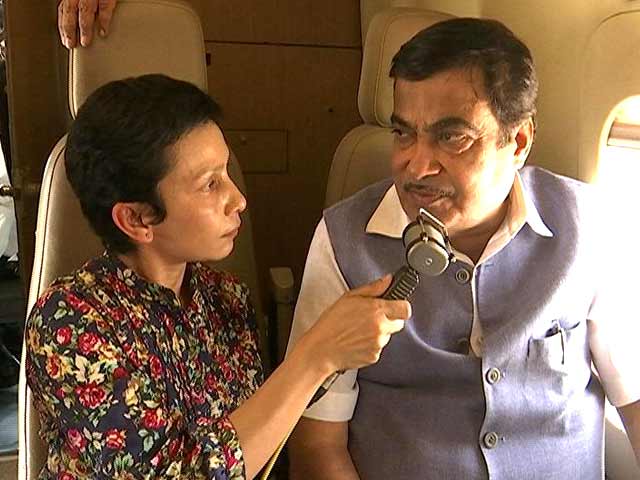 Video : Aerial Survey Of Expressways With Union Minister Nitin Gadkari