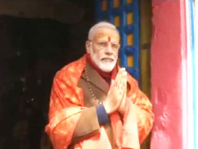 केदारनाथ मंदिर के छह माह बाद खुले कपाट, सबसे पहले पीएम नरेंद्र मोदी ने पूजा-अर्चना की