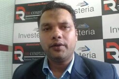 Buy Axis Bank For A Target of Rs 560: Imtiyaz Qureshi Buy Axis Bank For A Target of Rs 560: Imtiyaz Qureshi