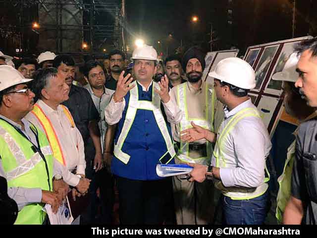 Night Shift: Devendra Fadnavis Tours Mumbai From Midnight To 3:30 AM