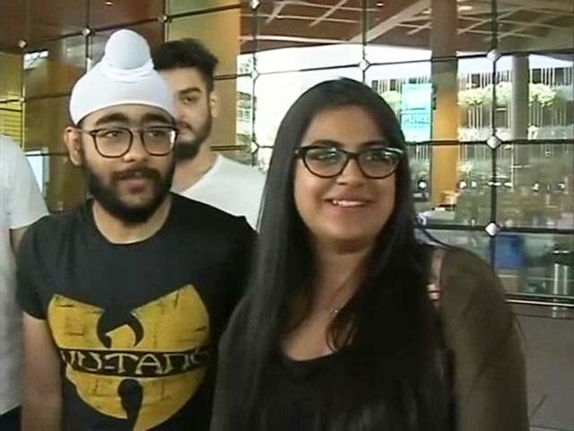 'Beliebers' Hit Mumbai For Justin Bieber's Concert