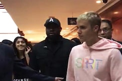Justin Bieber Navigates Mumbai Airport, Salman's Bodyguard By His Side Justin Bieber Navigates Mumbai Airport, Salman's Bodyguard By His Side